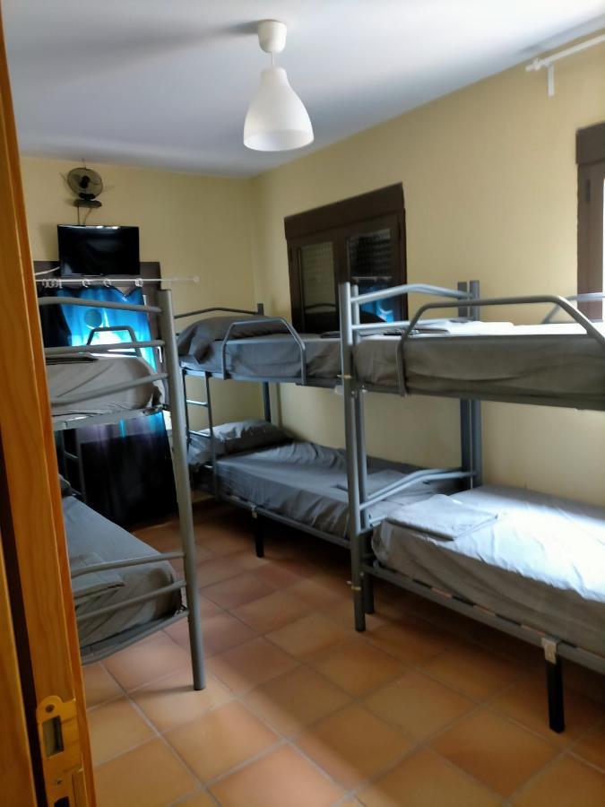 Albergue Santa Barbara 알리아가 외부 사진