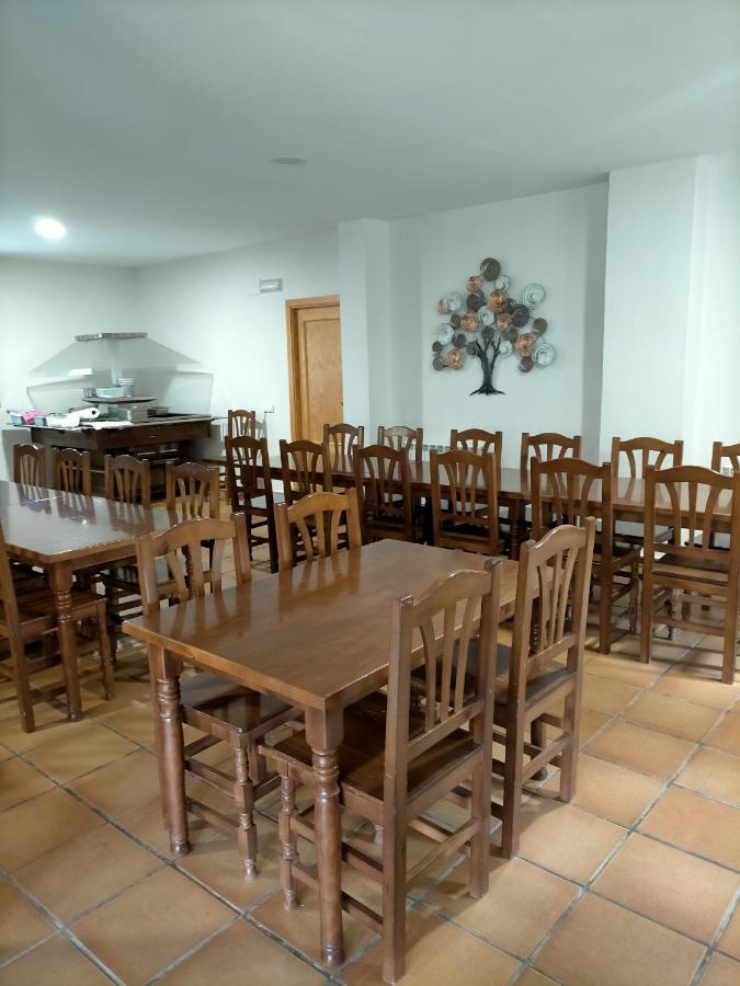 Albergue Santa Barbara 알리아가 외부 사진