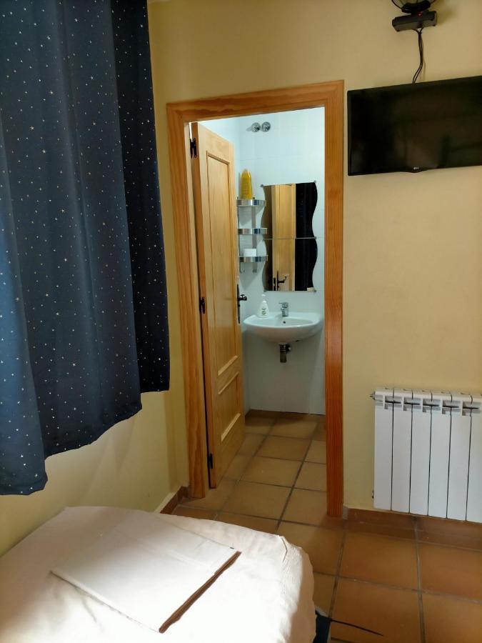 Albergue Santa Barbara 알리아가 외부 사진