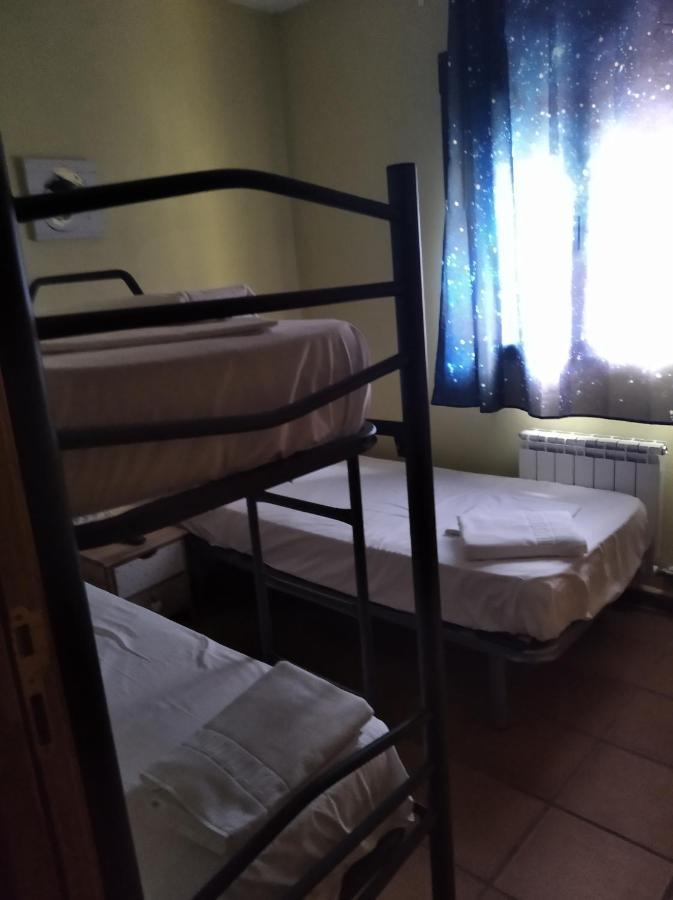 Albergue Santa Barbara 알리아가 외부 사진