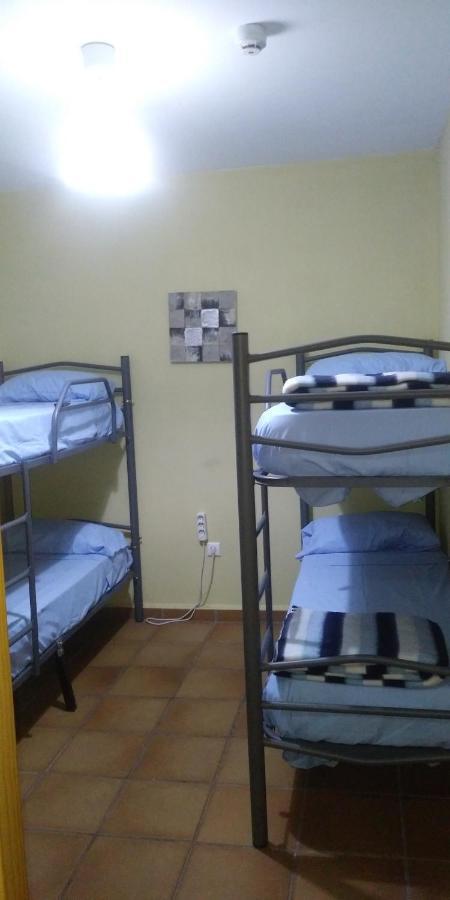 Albergue Santa Barbara 알리아가 외부 사진